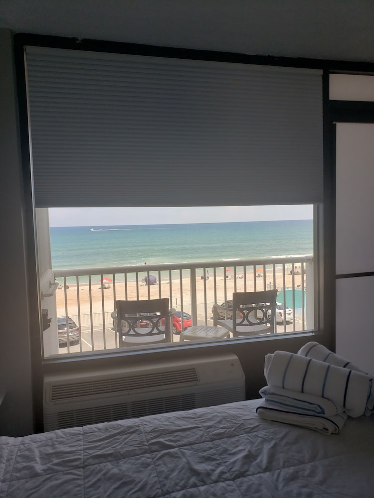 The Maverick Resort - photo 13