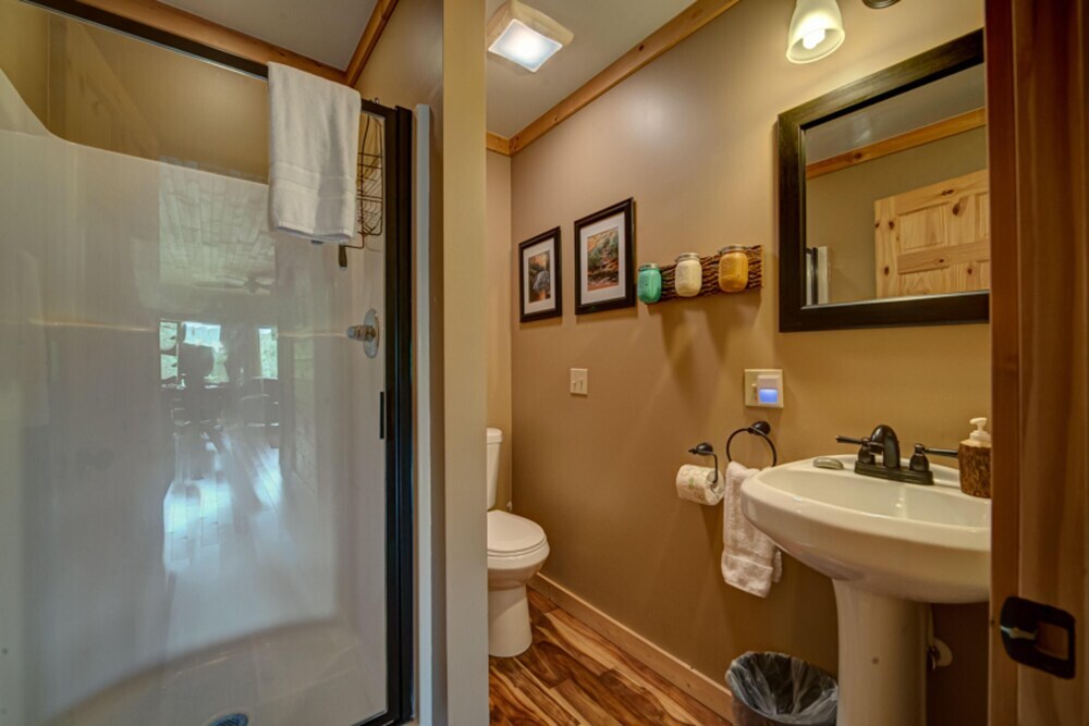 Wolf Mountain Hideaway — Wolf Creek — photo 3