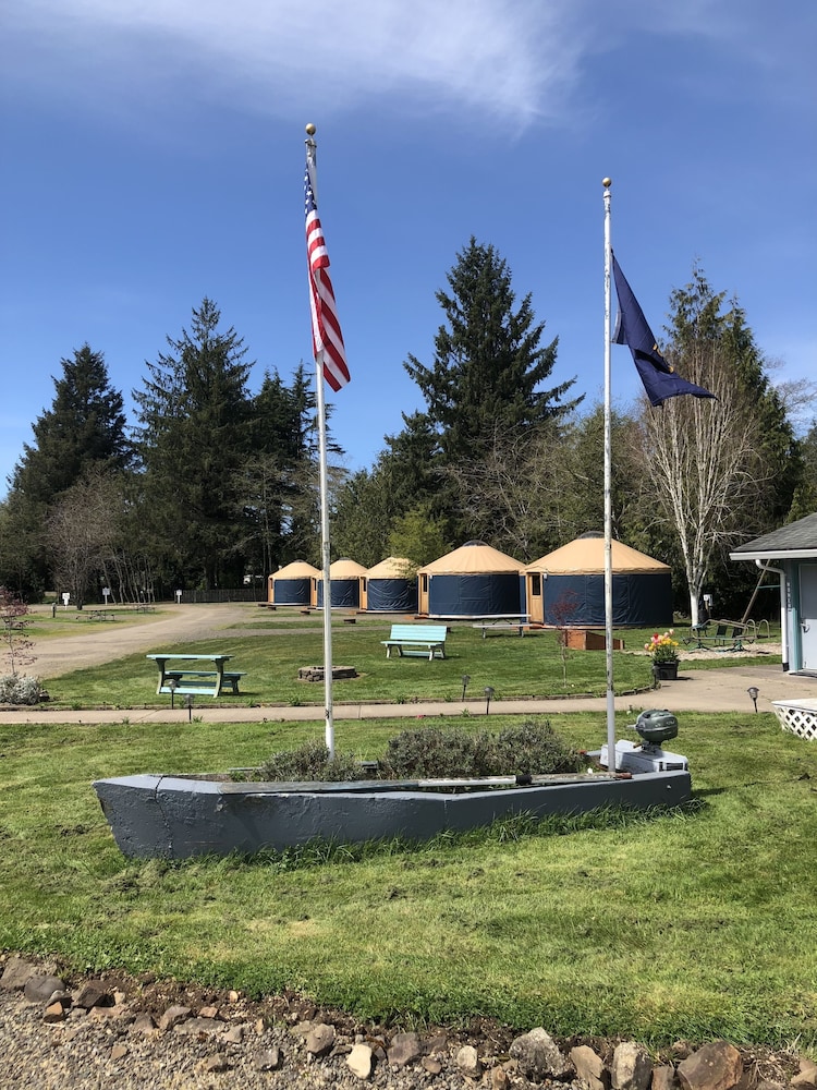 Tillamook Bay City Rv Park — Tillamook