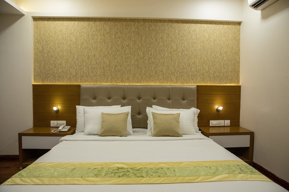Hotel Grace Galaxy