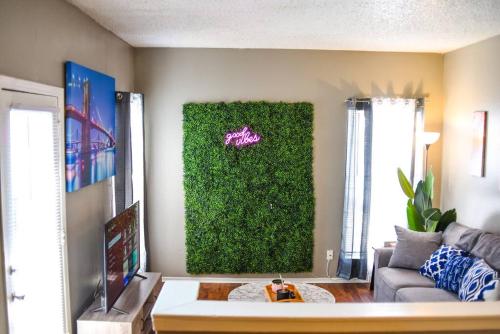 6 Mins Away Cowboy Ranger Stadium Arlington 1bd — 4-Star Luxury Hotel in Arlington, United States