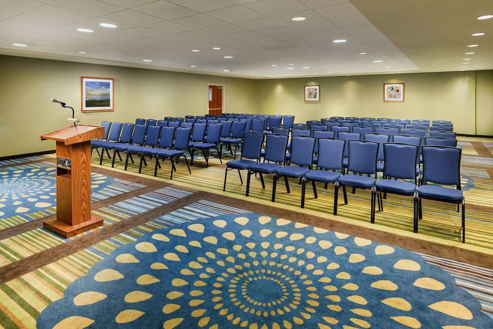 Garner Hotel Brockton Boston by IHG - photo 37