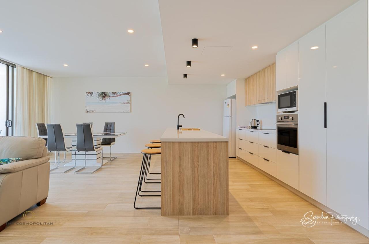 The Cosmopolitan Cotton Tree Unit 10307 Riverfront Breeze — 4-Star Luxury Hotel in Maroochydore, Australia