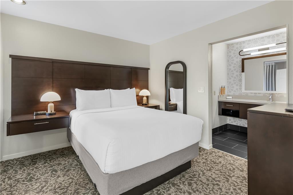 Sonesta ES Suites Chatsworth - photo 14