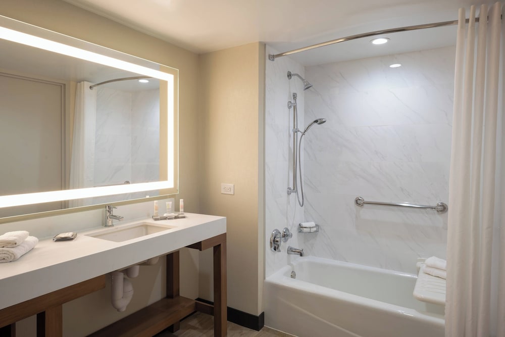 San Diego Marriott Mission Valley - photo 20