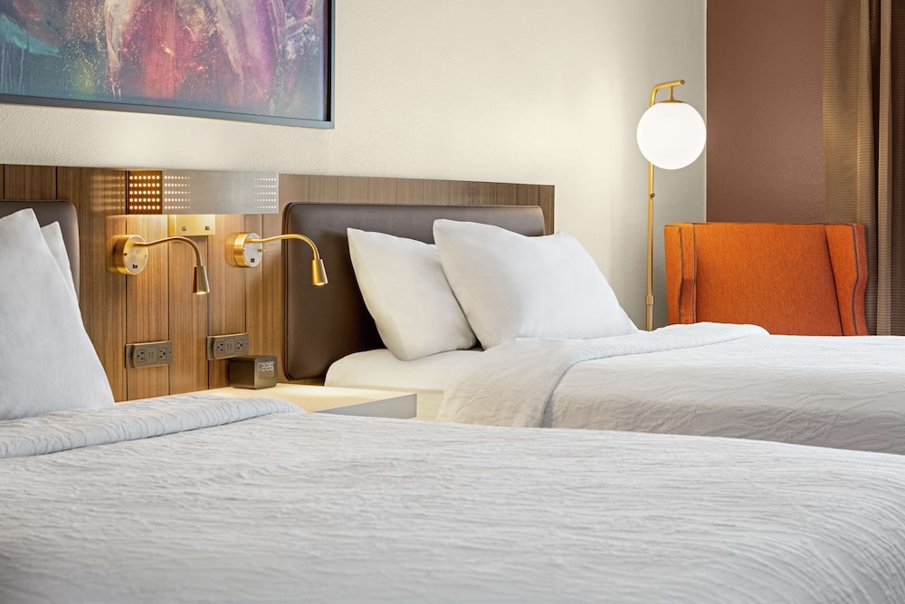 Hilton Garden Inn Allentown Bethlehem Airport - photo 8
