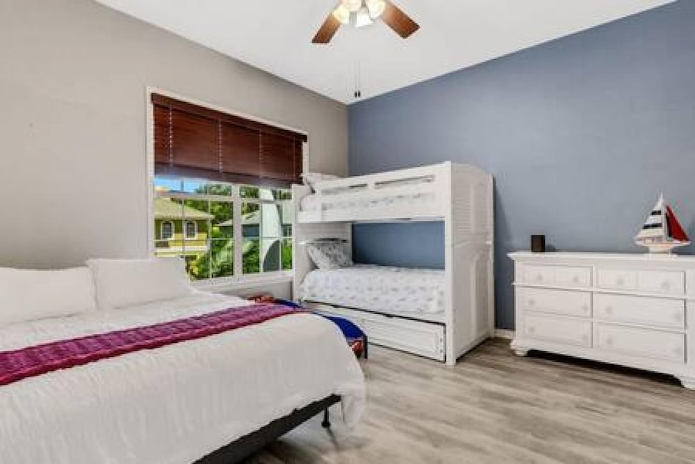 Siesta Key Marvel Pool SPA Deeded Beach Access - photo 32