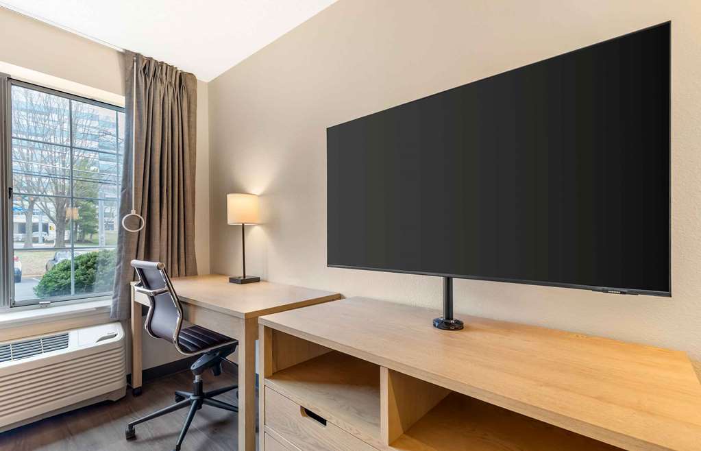 Extended Stay America Suites Washington DC Tysons Corner - photo 14