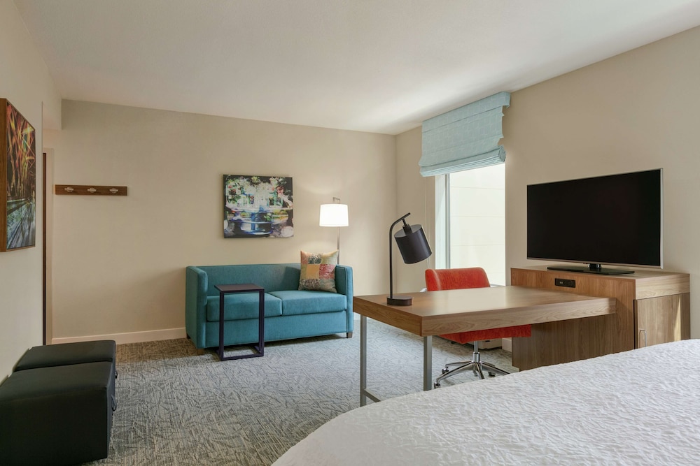 Hampton Inn & Suites Johns Creek - photo 10