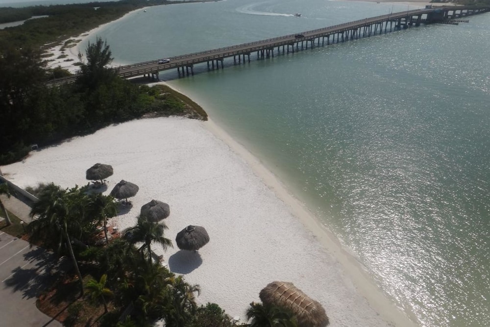Lovers Key Beach Club by Lovers Key Vacations - photo 266