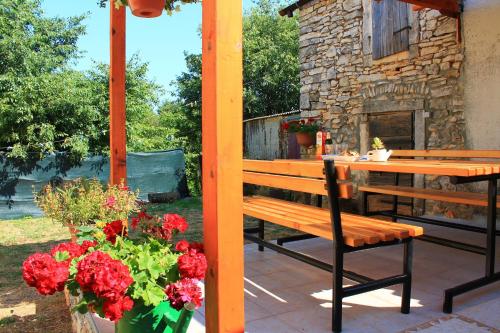 Apartment Fuma — 4-Star Luxury Hotel in Marcana, Croatia