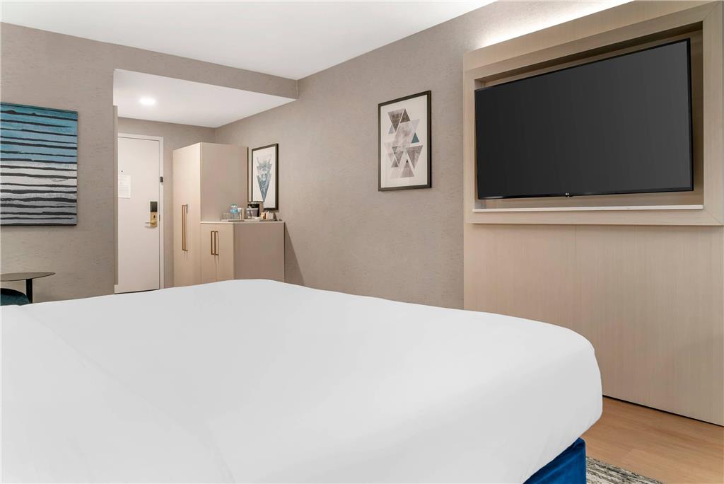 Radisson Plaza Hotel at Kalamazoo Center - photo 56