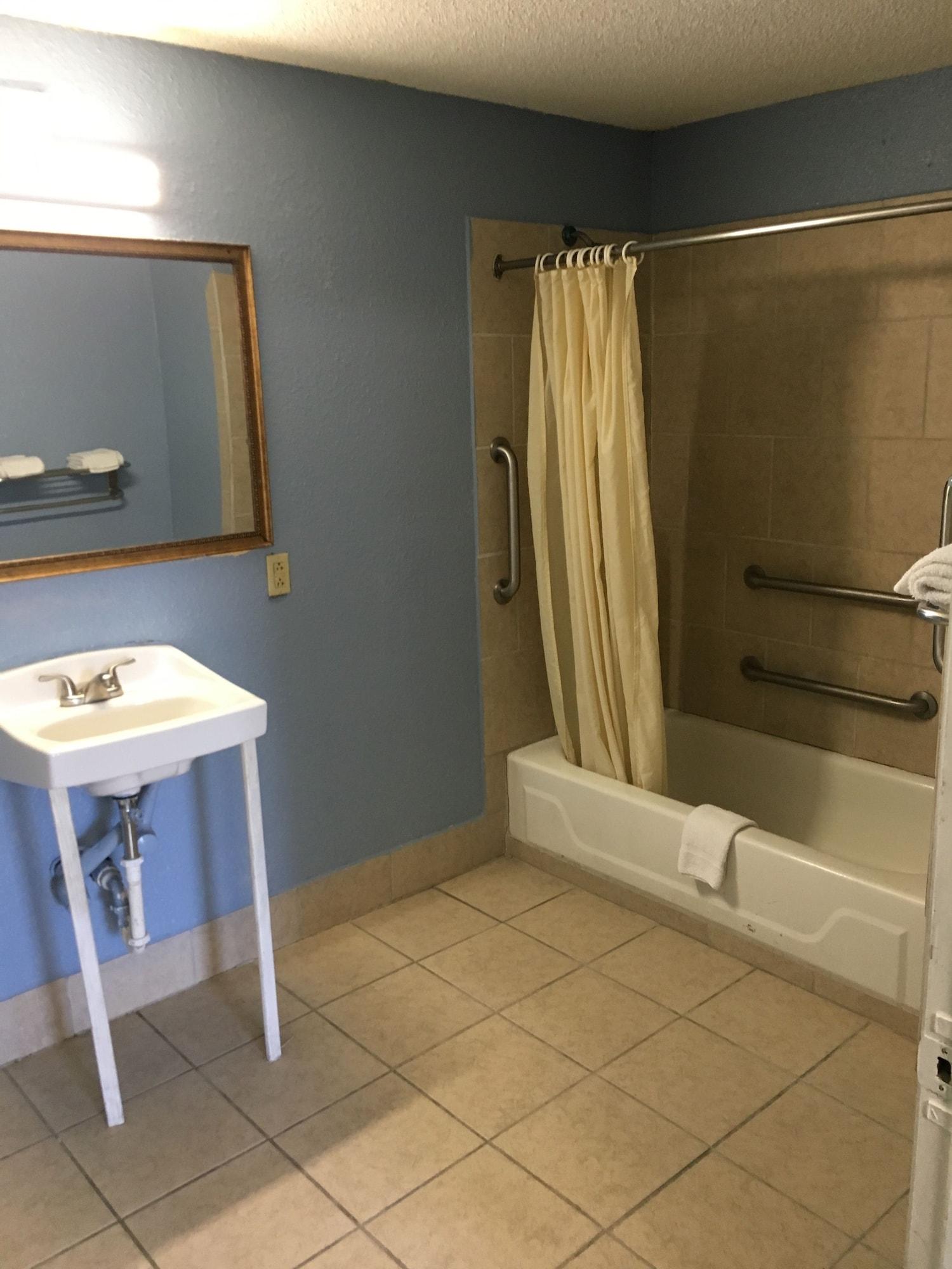 Cumberland Inn Near Downtown - photo 13