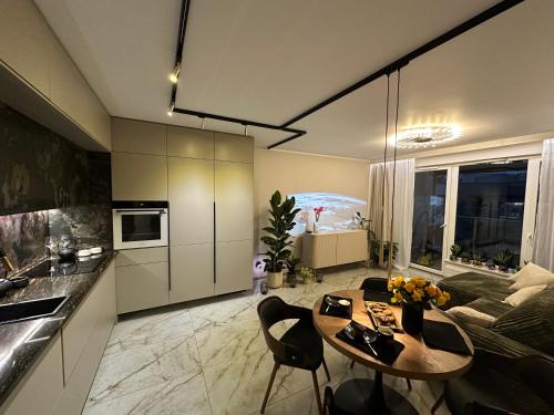 Wood & Stone Apartment — 4-Star Luxury Hotel in Gdansk, Poland
