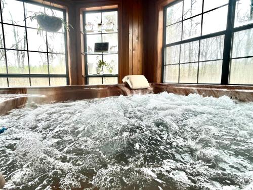 Huckleberry Hideaway — Minden