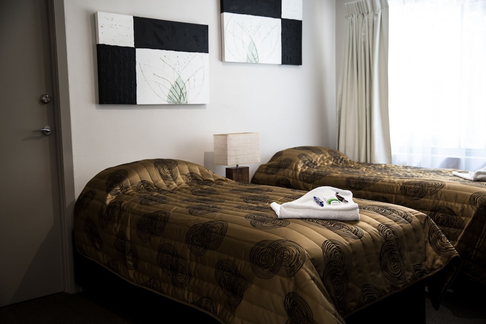 Tall Trees Motel - carbon neutral hotel in Tamborine Mountain