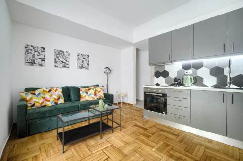 Majestic Flat with Huge Terrace in the City Center — 4-Star Luxury Hotel in Athens, Greece