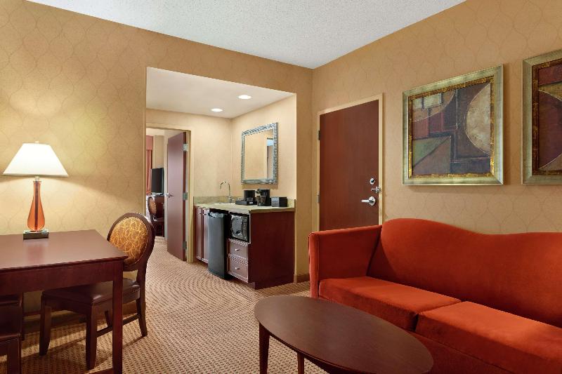 Embassy Suites by Hilton Huntsville - photo 52