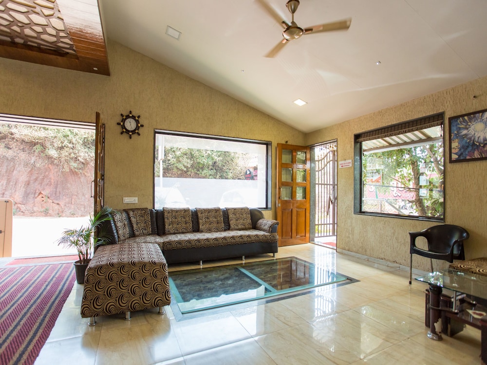 OYO 13766 Meera Vatika in Mahabaleshwar, India