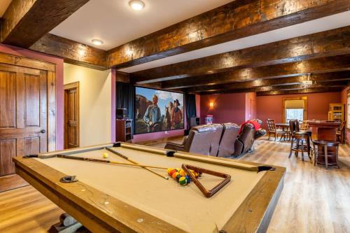 Cardinal Perch - last minute hotel in Unknown City