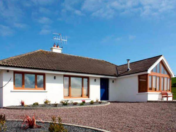 Lough Cluhir Cottage — 4-Star Luxury Hotel in Cork, Republic of Ireland