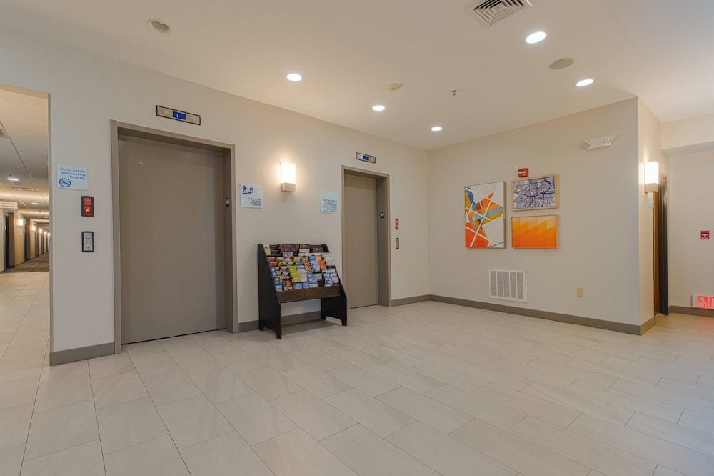 Holiday Inn Express Hartford Newington by IHG - photo 63