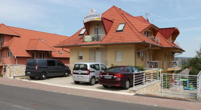 1000 Home Apartments — 4-Star Luxury Hotel in Heviz, Hungary