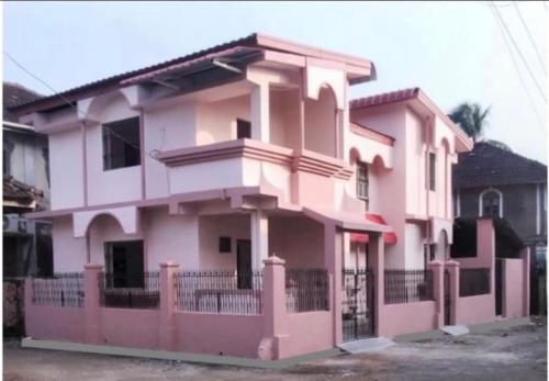 Najma Family Resort in Murud, India