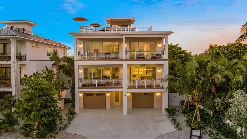 Beach Break in Sarasota in Sarasota, United States