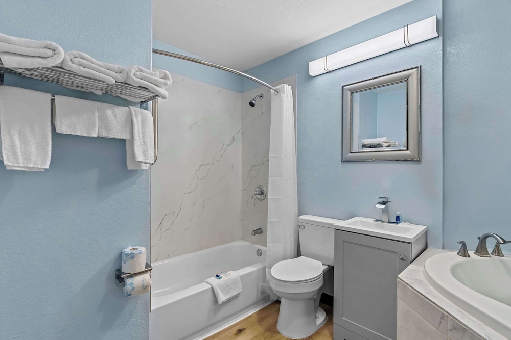 Rodeway Inn & Suites Brookhaven MS - photo 16