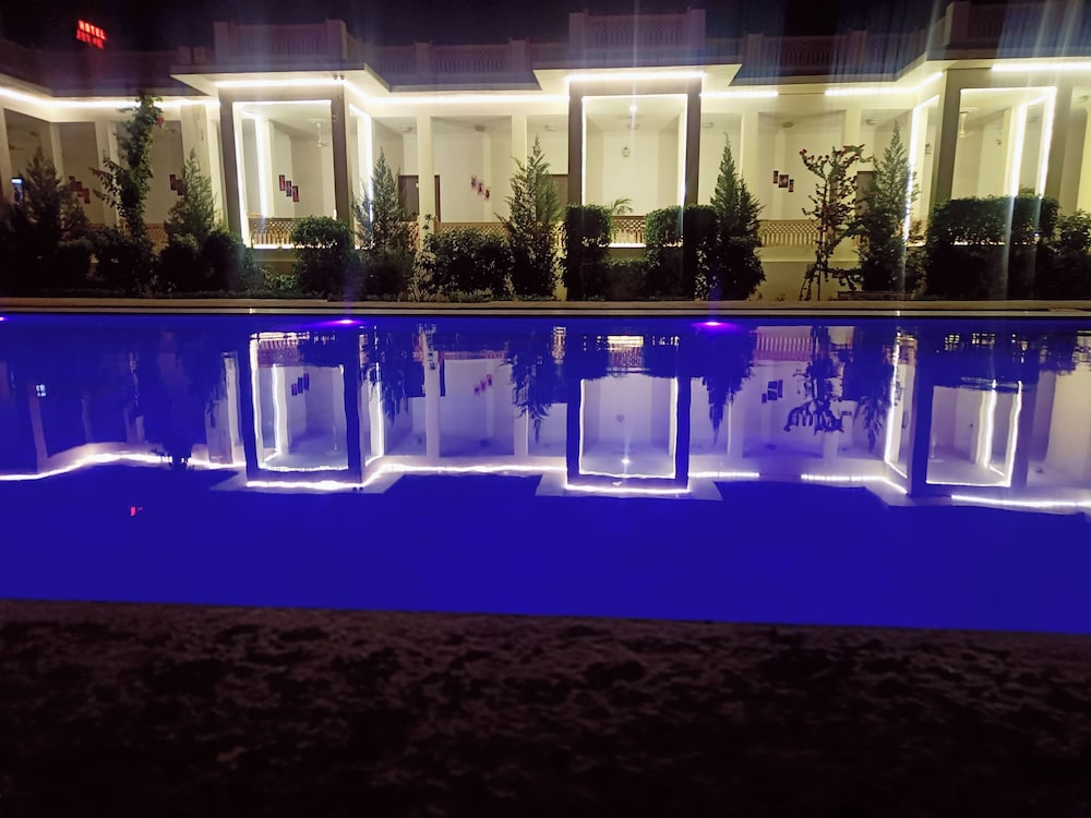 Brahma Heritage Luxury Rooms with Pool in Pushkar, India