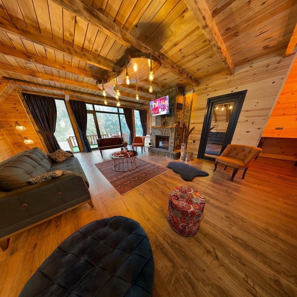 Otani Dağ Evleri in Camlihemsin, Turkey