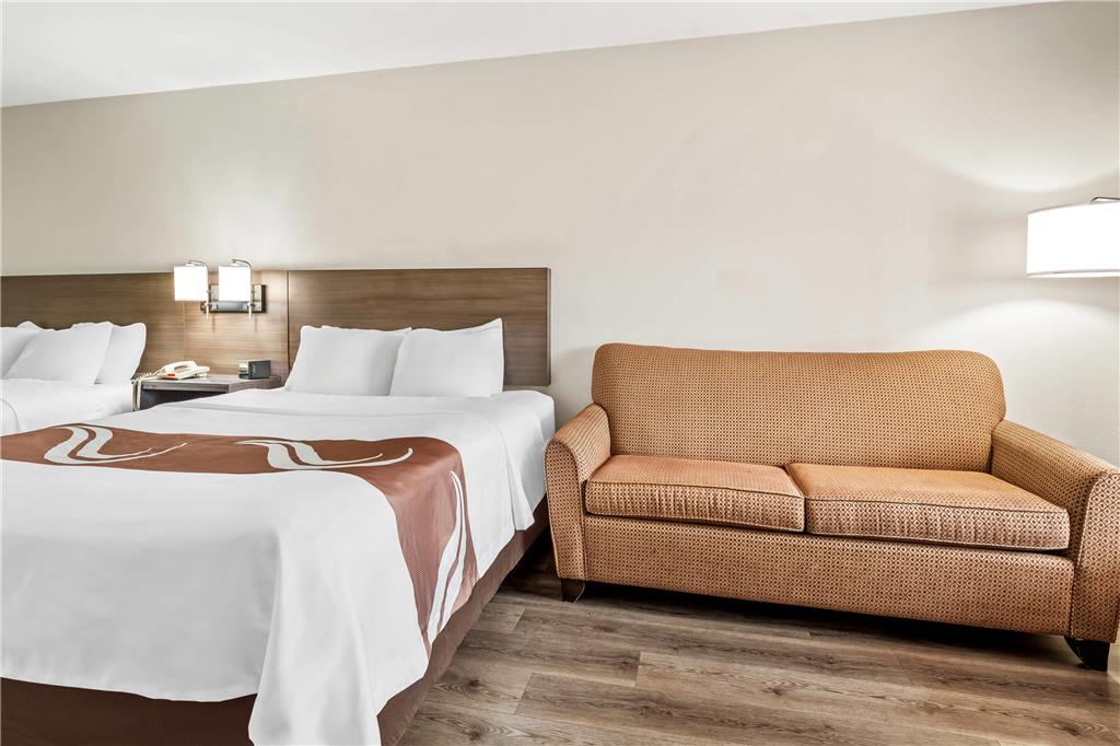 Quality Inn & Suites near Robins Air Force Base - photo 29