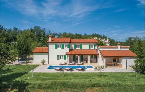 4 Bedroom Gorgeous Home In Pican — 5-Star Luxury Hotel in Pican, Croatia