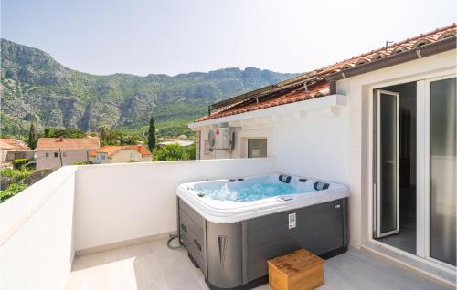 Lovely Apartment In Dubrovnik With Wifi