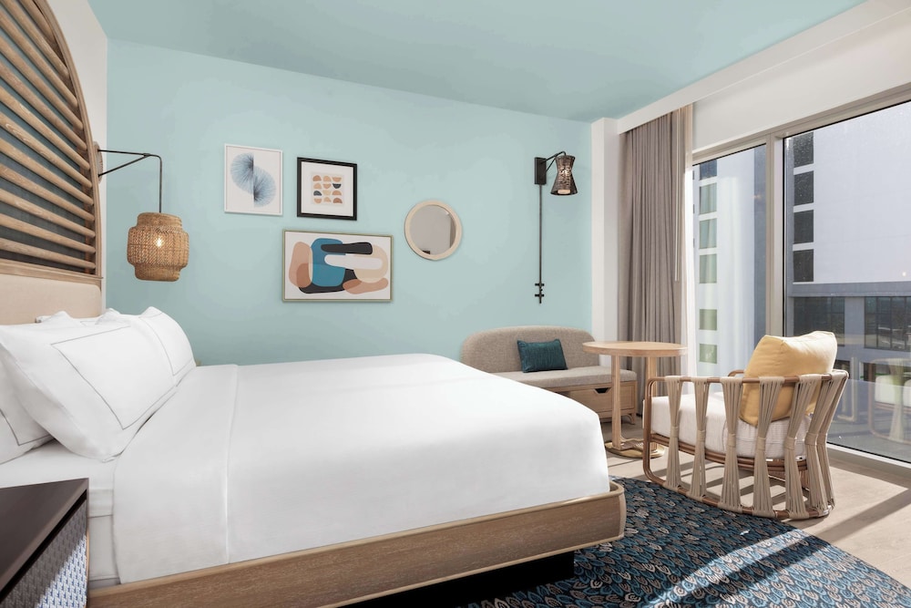 The Hiatus Clearwater Beach Curio Collection By Hilton - photo 32