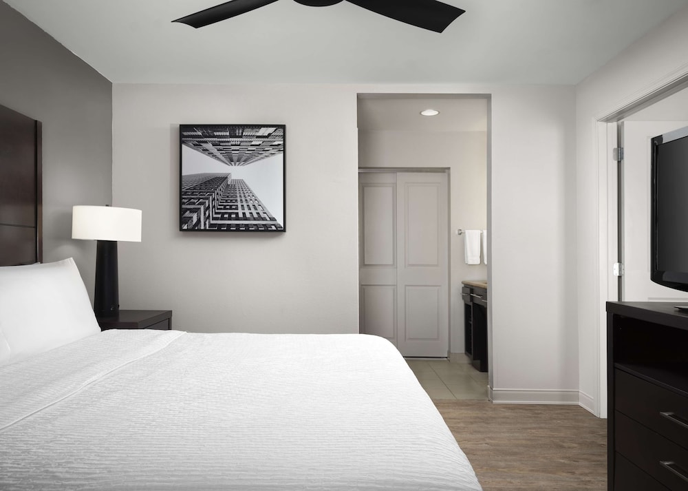 Homewood Suites by Hilton Carle Place Garden City NY - photo 6