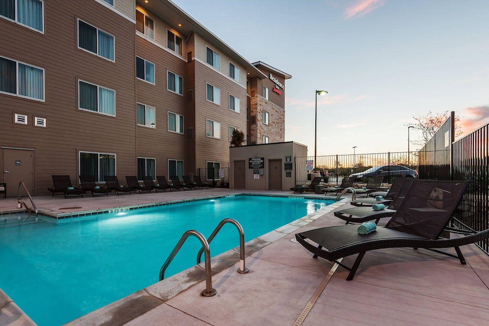 Residence Inn by Marriott Austin Airport - photo 22