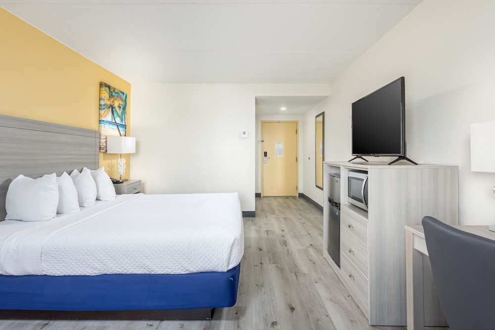 Hutchinson Island Hotel - photo 8