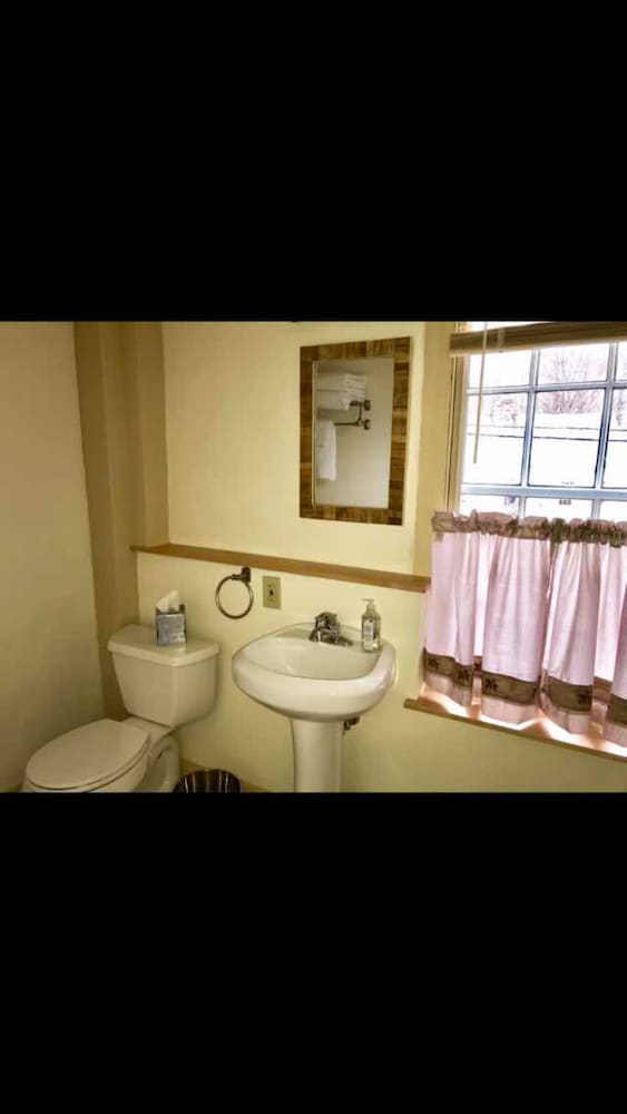 Spring Hill Inn - photo 28