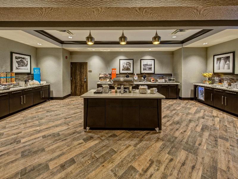 Hampton Inn & Suites Memphis Germantown - photo 91
