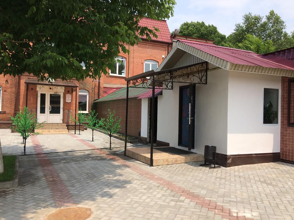 Postoyaly Dvor Hotel — hotel in Ussuriysk