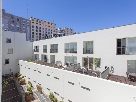 Lisbon Lifestyle House