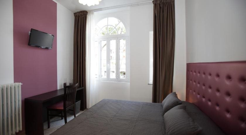Casa Celestina Roma — 4-Star Luxury Hotel in Rome, Italy