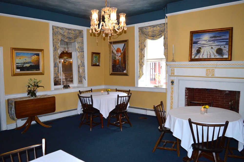 The Historic Fairfield Inn 1757 - photo 23