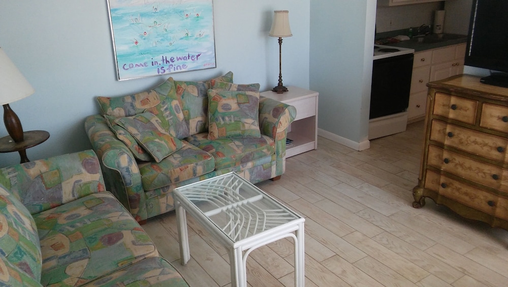 Pineapple Villas on Laguna Beach - photo 63
