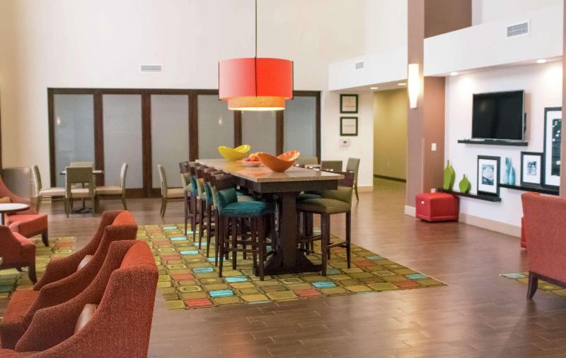 Hampton Inn & Suites Dallas Frisco North FieldhouseUSA - photo 13