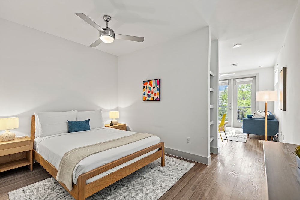 Placemakr Downtown Austin - photo 35