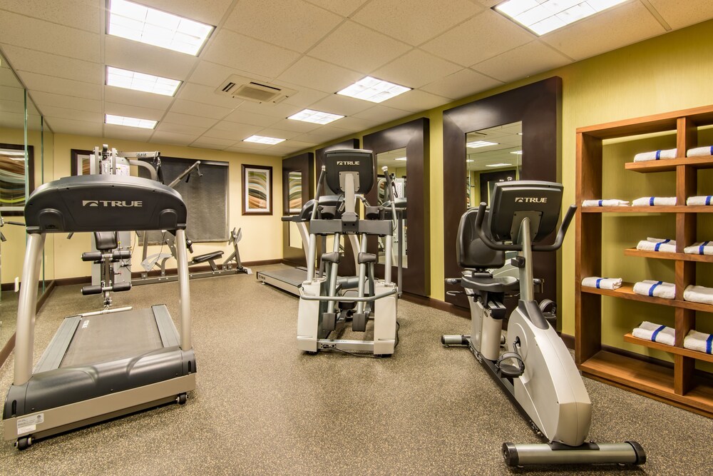 Holiday Inn Express Hobbs - photo 14