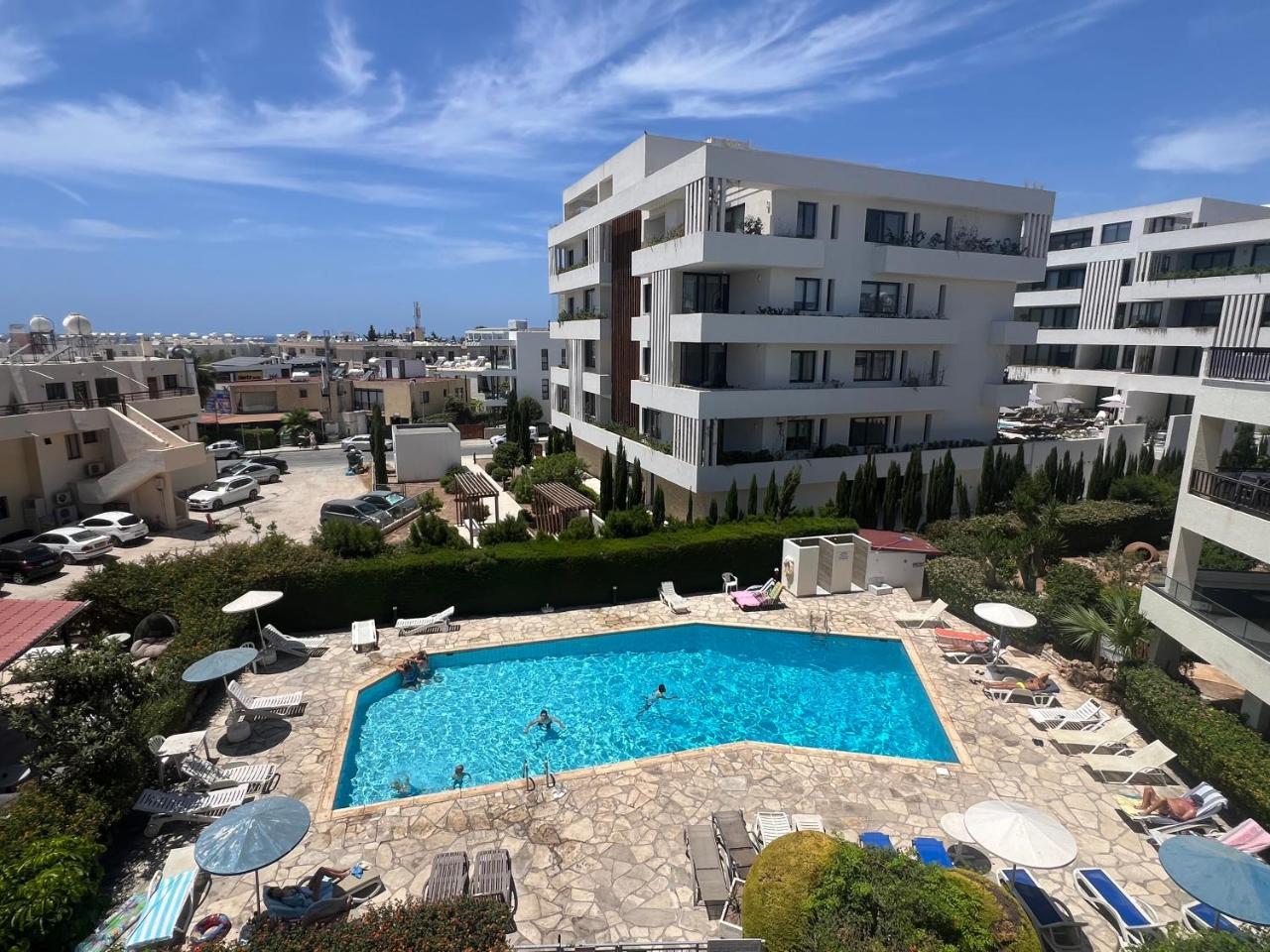 1st Class Location with Sea&Pool View